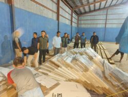 Distribusi Logistik Kotak Suara Pemilu Tahap ke Dua Tiba di KPU Konsel