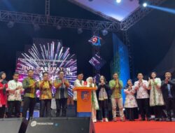Bupati Surunuddin Resmi Menutup Gelaran Pameran Pembangunan HUT Konsel ke-21