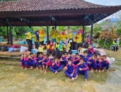 Kelas 6 SDN 1 Konda Konsel Berwisata di Mantara Waterpark Kendari