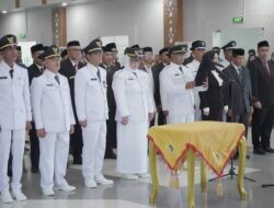 Bupati Irham Kalenggo Lantik 108 Pejabat, Dorong Penyegaran Organisasi di Konawe Selatan