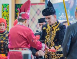 Pemkab Konsel Dukung Pengukuhan Drs. Rustam Silondae sebagai Mokole Andoolo ke IX