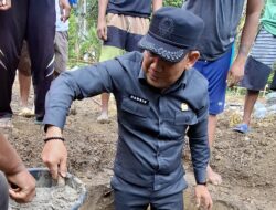 Ketua DPRD Konsel Resmikan Pembangunan Masjid Nurul Iman di Desa Ulu Nese, Kolono Timur