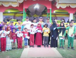 Baznas Konsel Salurkan Zakat untuk 50 Siswa Kurang Mampu di Pembukaan Porseni HUT PGRI ke-80