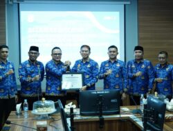 Pemkab Konsel Terima Penghargaan dari Kanwil Kementerian Hukum Provinsi Sultra