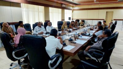 Kawal Kasus Konflik Satwa, Camat Kolono Hadiri RDP DPRD Sultra Terkait Tragedi di Kali Sena