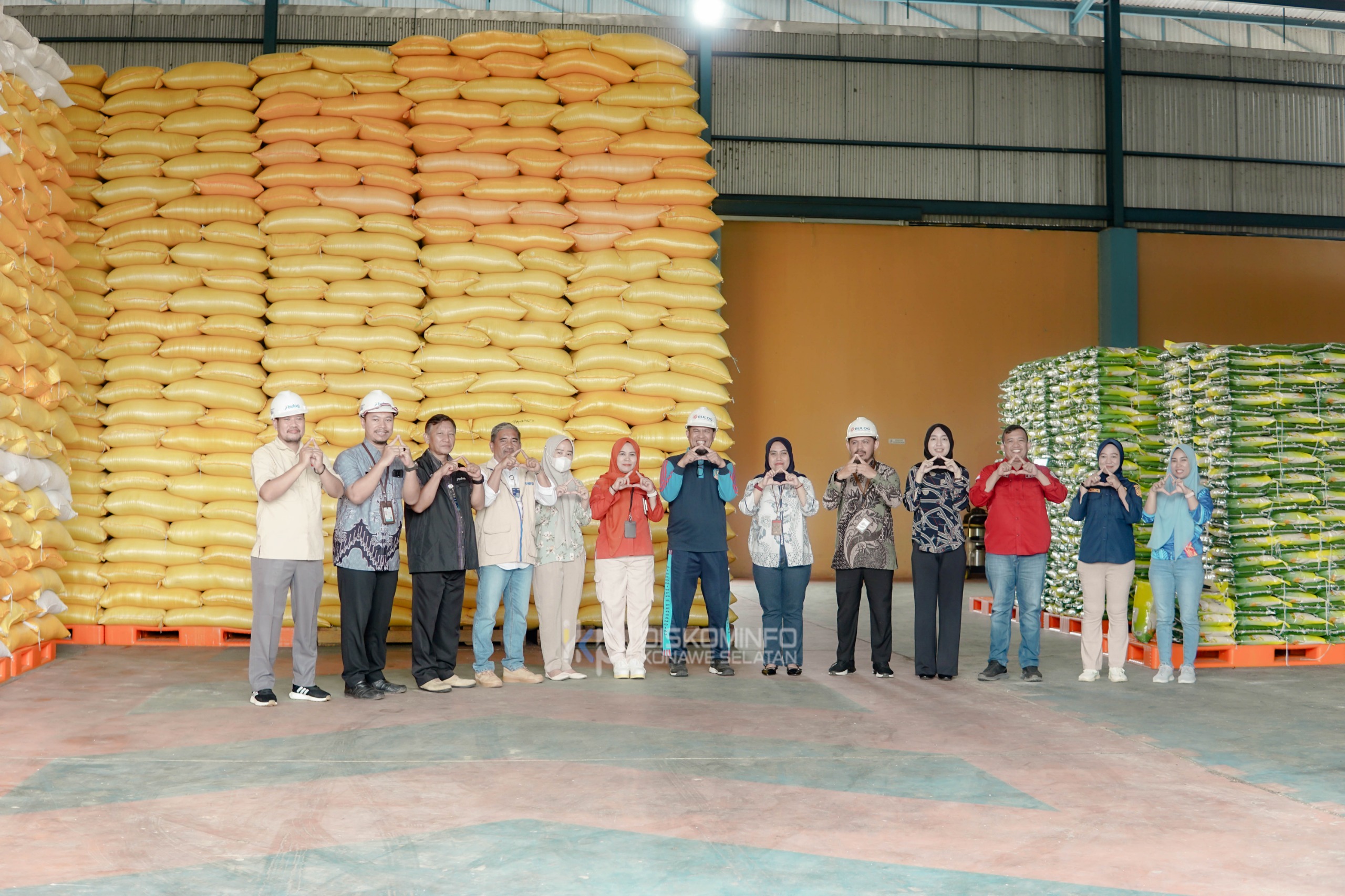 TPID Konawe Selatan Pantau Stok Beras di Gudang Bulog Lalobao Jelang Ramadan 1447 H