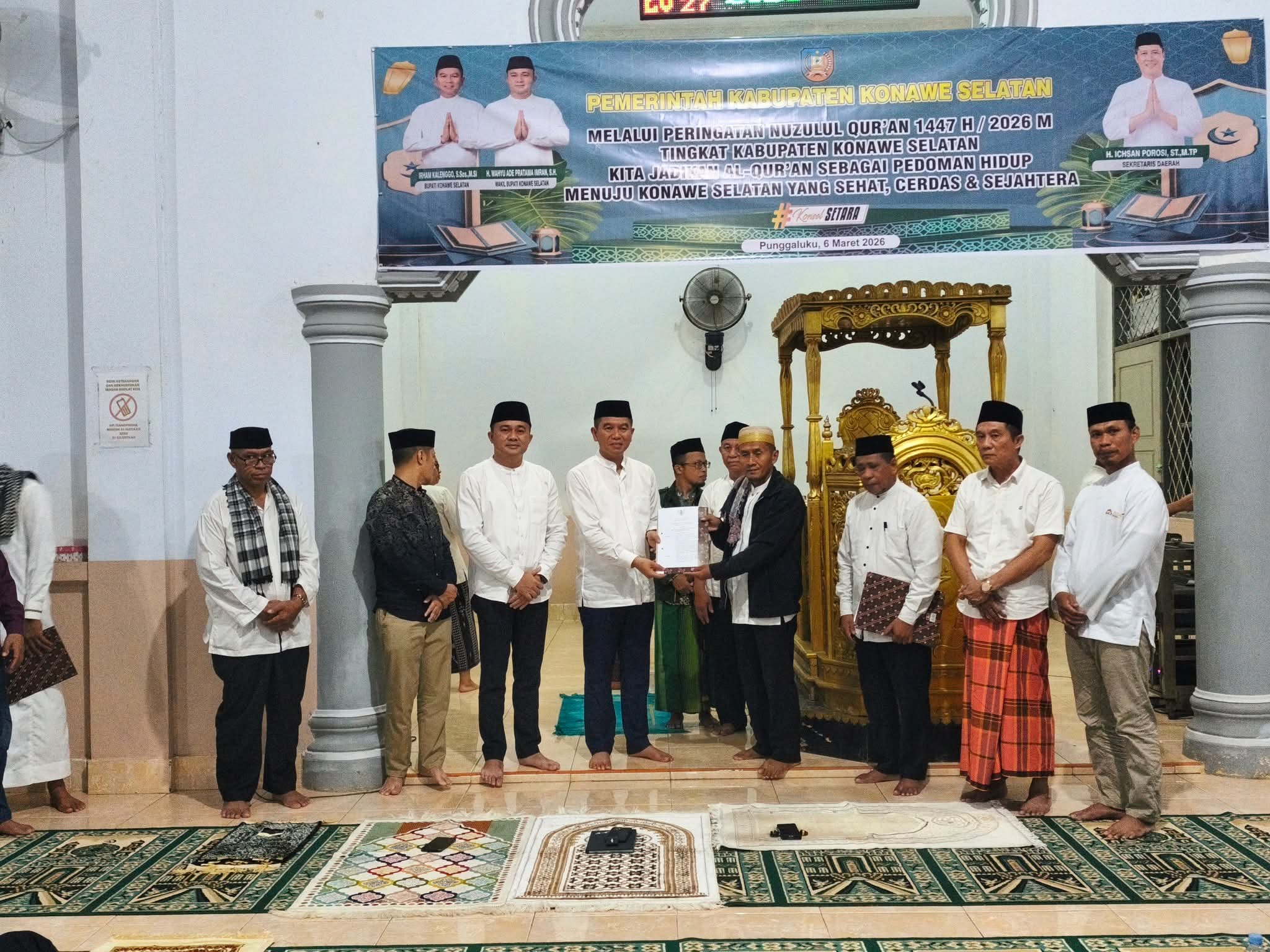 Memaknai Nuzulul Qur’an, Bupati Konsel Janjikan Hibah Rp250 Juta untuk Masjid Al Mujahidin