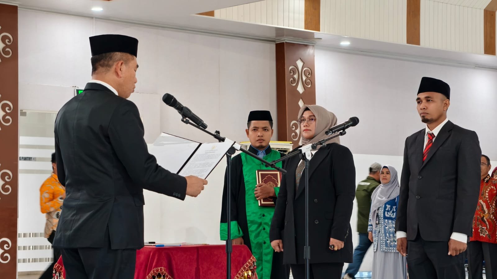 Nakhoda Baru Perumda Wawowonua Resmi Dilantik, Bupati Irham Kalenggo Tekan Target PAD dan Profesionalisme