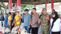 Sambut HUT RI ke-81, Bupati Irham Kalenggo Buka Porseni Ranomeeto dan Borong 2 Gol di Laga Eksibisi