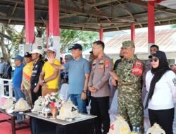 Sambut HUT RI ke-81, Bupati Irham Kalenggo Buka Porseni Ranomeeto dan Borong 2 Gol di Laga Eksibisi