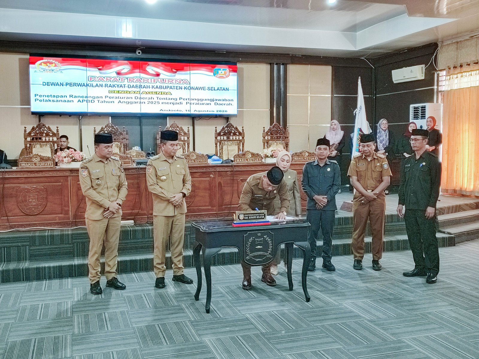 DPRD dan Pemkab Konawe Selatan Resmi Sahkan Perda Pertanggungjawaban APBD TA 2025