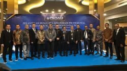 Gandeng Gubernur Sultra di Pelantikan PERADI Profesional, Prof Harris Tekankan Kemitraan Kritis Tanpa Gadai Independensi